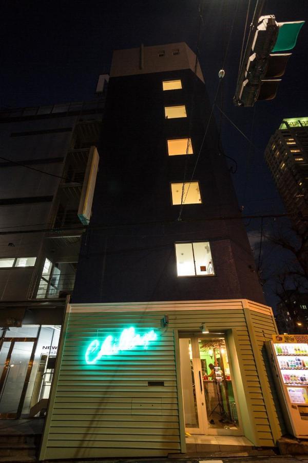 Hostel Chillax Osaka Exterior photo